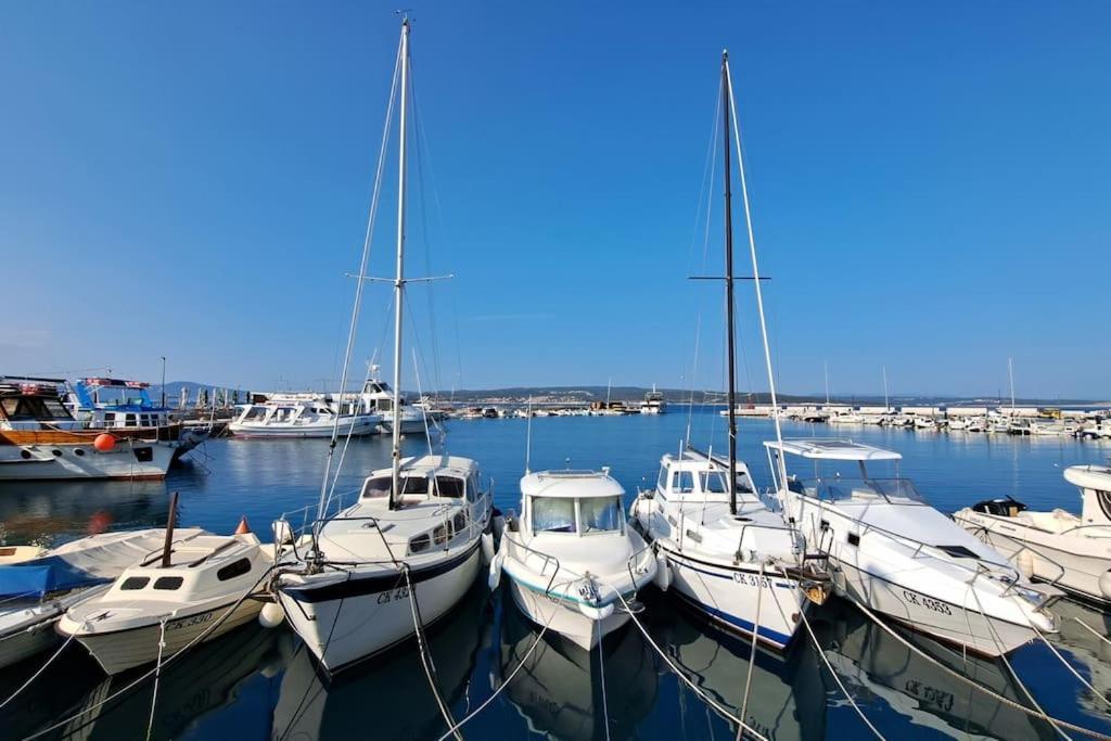 Ellity Apartment Crikvenica Exterior foto