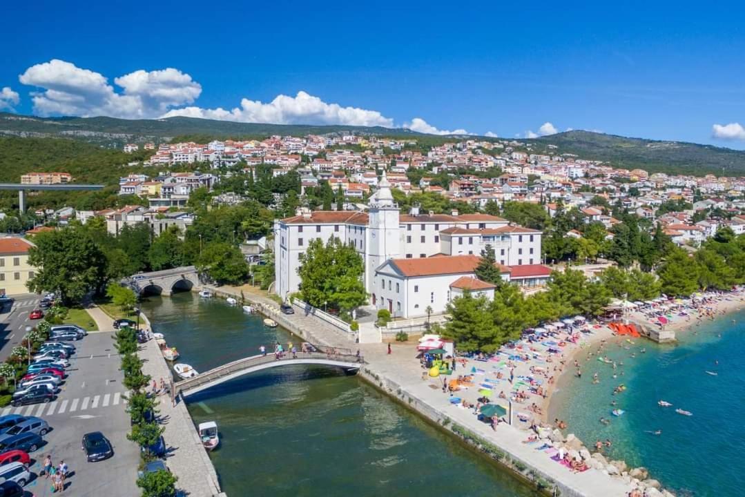 Ellity Apartment Crikvenica Exterior foto